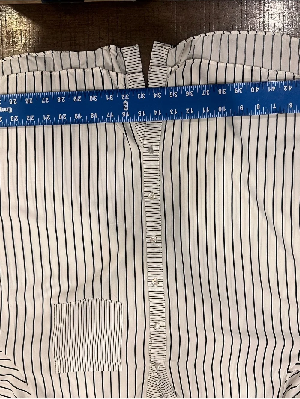 Jane and Delancey lightweight button